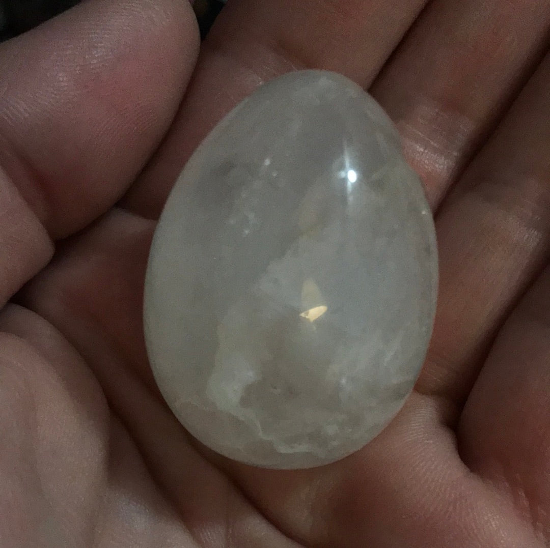 Milky Quartz Egg